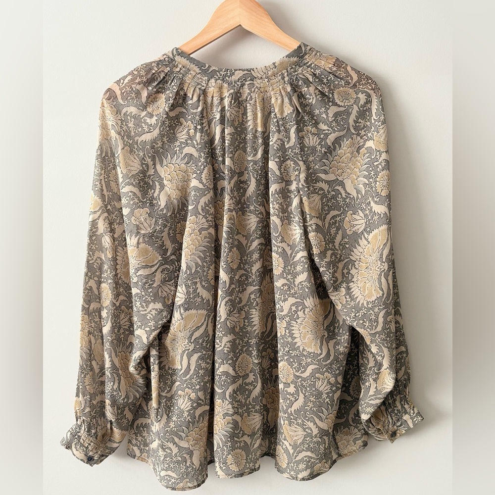 VINCE 100% Silk Floral Baroque Blouse – Size S - Picture 4 of 6